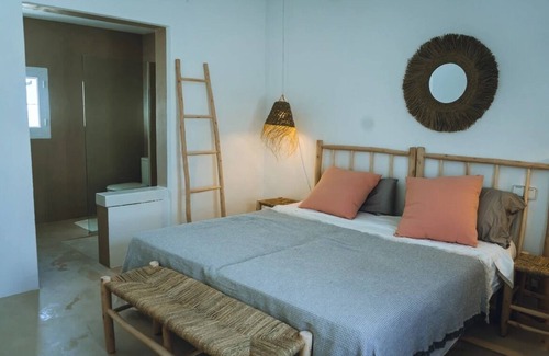 Formentera Villa | Villa "Barret" with Sea View, Private Pool & Wi-Fi