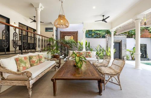 Sunset Road Villa | Villa Baruna Seminyak