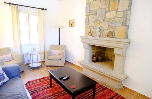 Derekoy Villa | VILLA BEGONVILE