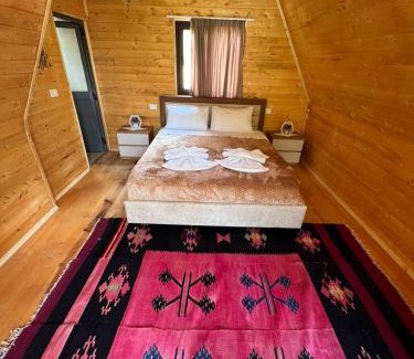 Shale House | Villa Belinis