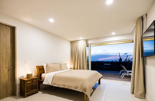 Alto Vista Villa | Villa Bella Luna | Private Home w/ Endless Aruban Views