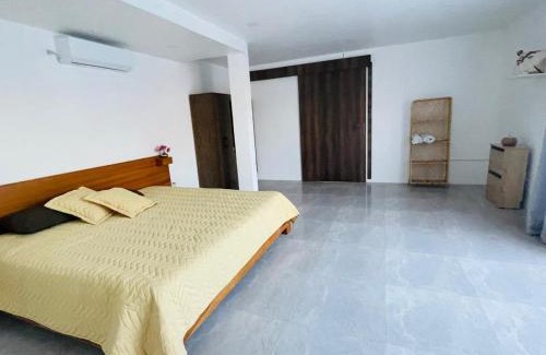 Puerto Villamil House | Villa Bella with private pool and high speed internet