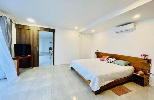 Puerto Villamil House | Villa Bella with private pool and high speed internet