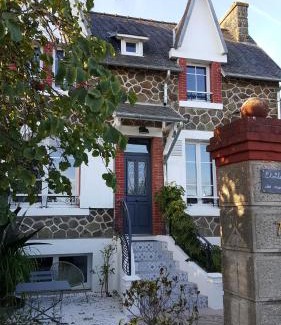Etables-sur-Mer House | Villa Belle Epoque à deux pas de la plage