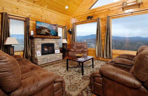 Sevierville Cabin | Villa Bellissimo in Pigeon Forge