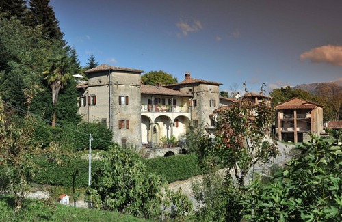 Camporgiano Apartment | VILLA BENEDETTA, Blessed House # 2
