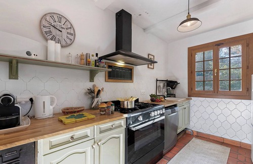 Levens Villa | Villa Benni - Swimming pool mountain view, Levens, France