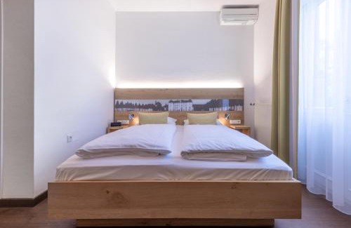 Schwetzingen House | Villa Benz Hotel garni