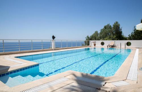 Geris Villa | Villa Berfin by Important Group Travel