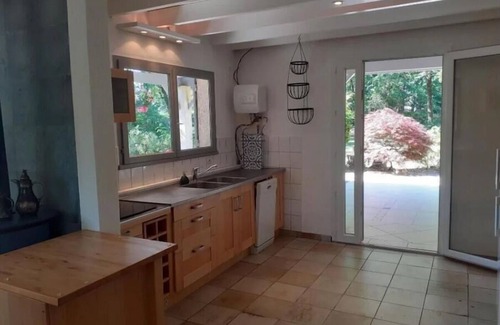 Grayan-Et-L'Hopital Villa | Villa between land and ocean