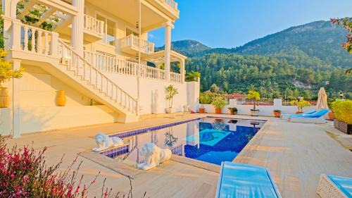 Yesiluzumlu Villa | Villa Bianca