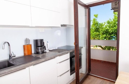 Razanj Villa | Villa Bilic : Apartment with sea viewn