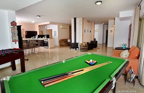 Shomera Villa | Villa Birkata- Beutiful 5 BD Country house ,Family friendly, Privat pool .