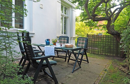 Ahlbeck Apartment | Villa Bismarckshöhe FeWo WANDA in the Baltic seaside resort of Ahlbeck on Usedom