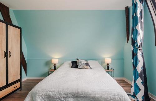 Saint-Briac-sur-Mer Villa | Villa Blanc Castel by Interhome
