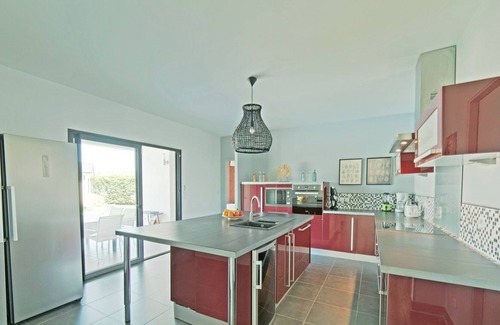 Saint-Selve House | Villa Blanca - Maison climatisée avec piscine privée
