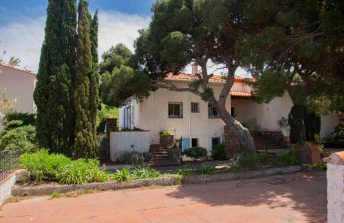Port-Vendres Bed & Breakfast | VILLA BLEUE - LES PINS