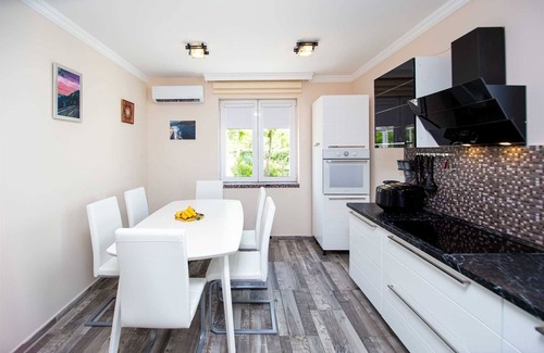 Durasevici Villa | Villa Blue Mai Tai Tivat Bay