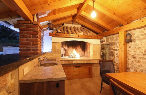 Sukosan Villa | Villa Bonavita with jacuzzi