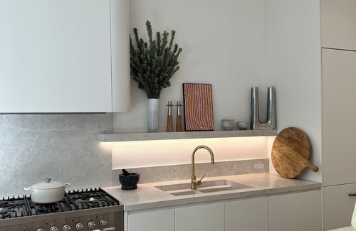 Bondi Beach House | Villa Bondi: Stunning family home in heart of Bondi Beach, walk to the beach!