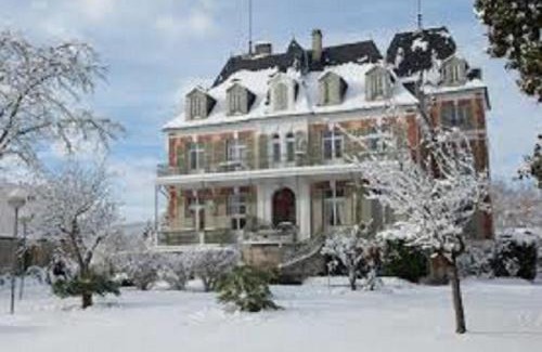 Bagneres-de-Bigorre Apartment | VILLA BONVOULOIR