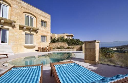 Ta' Għammar Villa | Villa Boomerang