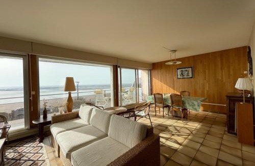 Saint-Pair-sur-Mer House | Villa bord de mer avec jardin et Wifi gratuit - FR-1-361-76