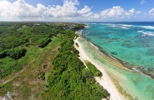 Morel House | Villa bord de mer au Moule