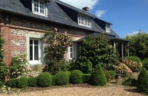 Saint-Aubin-sur-Mer Villa | Villa bord de mer, avec grand jardin et plages à proximité/House near the sea with big garden