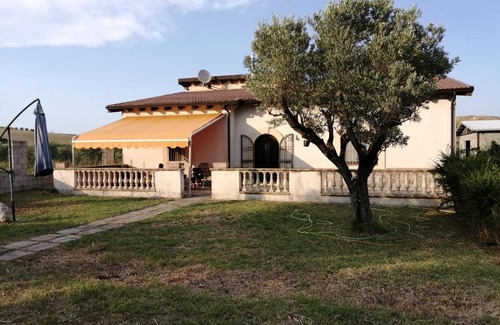 Sersale House | Villa Borda