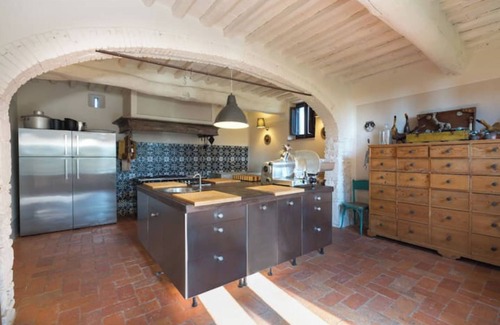 Larciano Villa | Villa 'Borgo In Montalbano By Secret Hills' with Private Pool, Wi-Fi and Air Conditioning