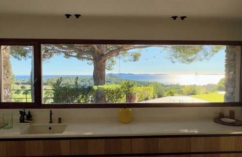 Cabasson House | Villa Borma Magnificent house 7 min walk from cabasson beach