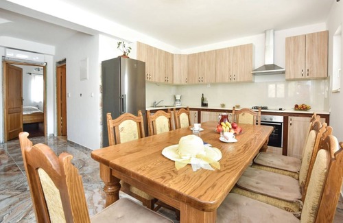 Dicmo Villa | Villa Bosnjak with a private pool