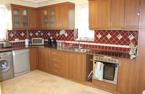 Yesiluzumlu Villa | Villa Bremar by Turkish Lettings