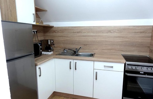 Nova Lesna Apartment | Villa Brigit