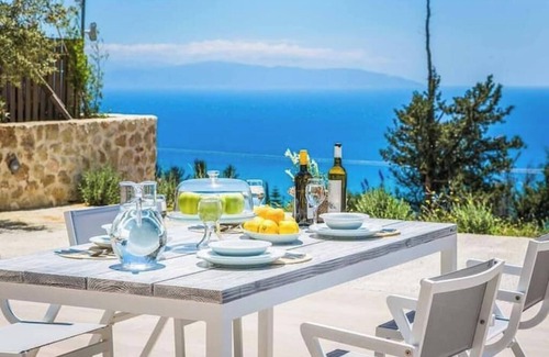 Lourdata Villa | Villa Briseis 2 bedroom with fantastic views
