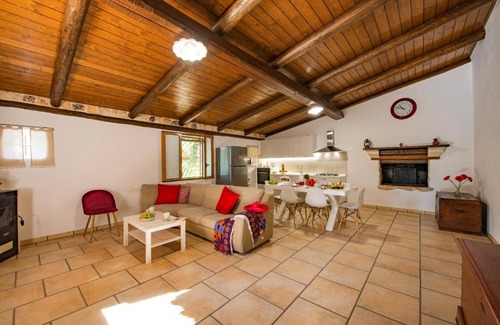 Villa Castelli Villa | Villa Bufano by Villa Plus