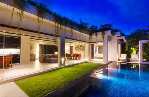 Jimbaran Bay Villa | Villa by the Beach