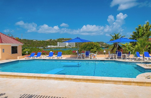 St. John's Apartment | Villa by the sea