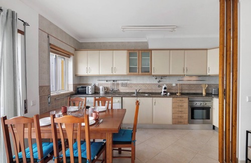 Vila Real Santo Antonio Villa | Villa 'Cacela Mar' with Private Pool, Private Terrace and Wi-Fi