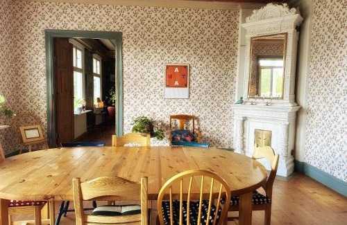 Salem Municipality House | Villa Calcar