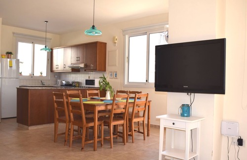 Ayia Thekla Villa | Villa Calm: 3-bedroom, 100m from beach