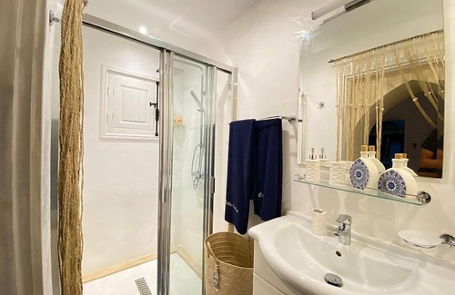 Aghir House | Villa Calma