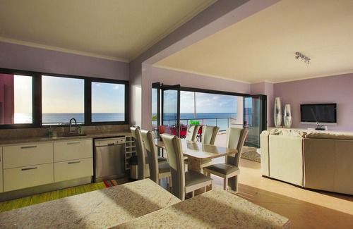 Calheta Villa | Villa Camacho V - Luxurious Villa Located Directly On The Beach