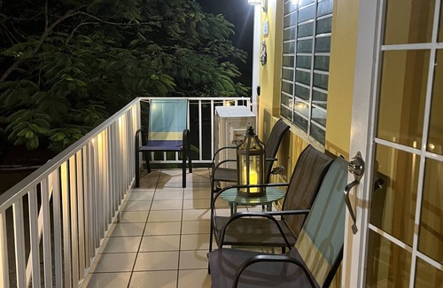 Cabezas House | Villa Camelia