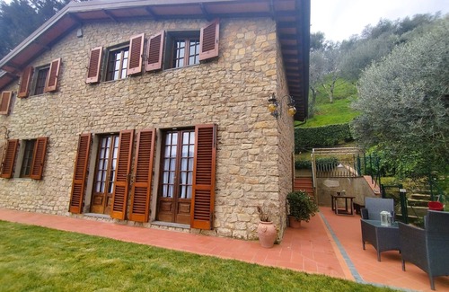 Pescia Villa | VILLA CAMELIA TUSCANY villa with pool surrounded by olive trees - wonderful view