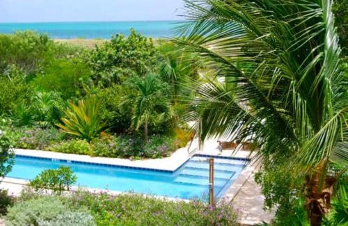 The Bight Villa | Villa Camilla Eco-Resort Main House on Grace Bay Beach