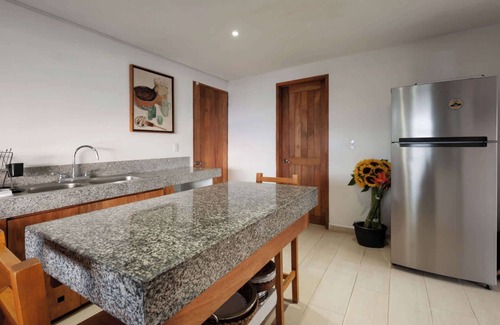 Valle de Bravo House | Villa Camila - Unmatched Lake Views with Private Jacuzzi and Garden in Avándaro