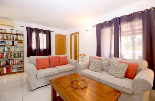 New Golden Mile Apartment | Villa CAMPO