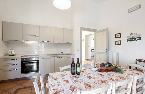 Cupra Marittima Villa | Villa Campoluce: A welcoming two-story villa in a quiet position, in the Marche countryside, at a short distance from the sea, with Free WI-FI.